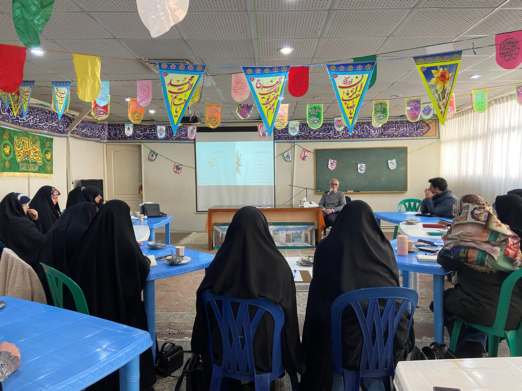 برگزاری کارگاه «سبک های فرزندپروری» در مدرسه